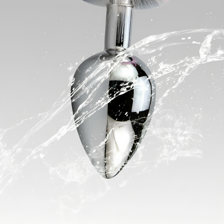 Πρωκτική Σφήνα με Συνθετική Ουρά Αλεπούς Πρωκτική Σφήνα με Συνθετική Ουρά Αλεπούς